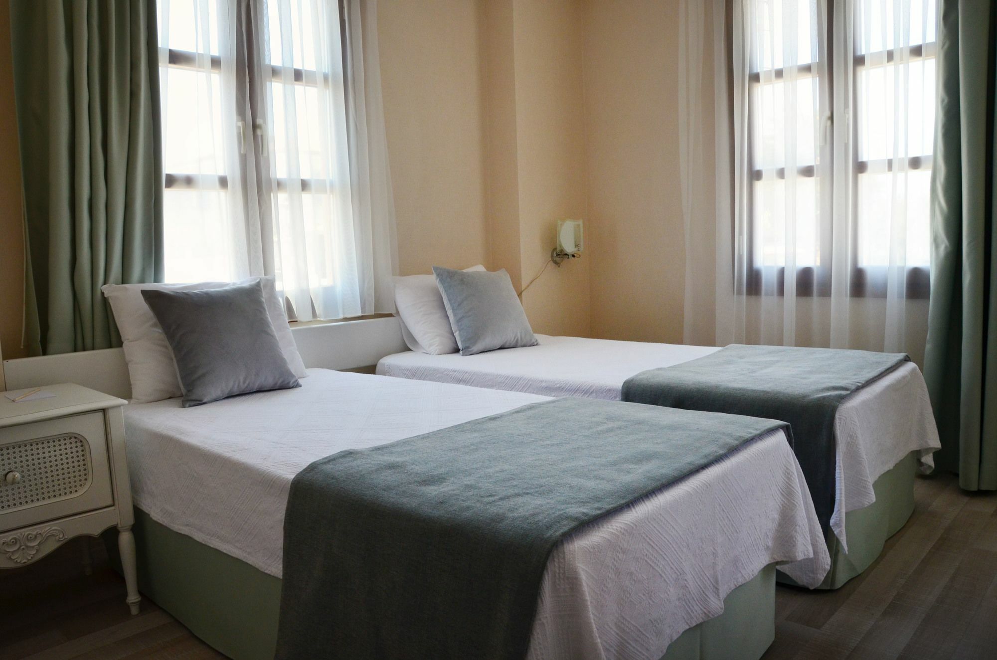 Tasquartas Hotel Alacatı Bagian luar foto